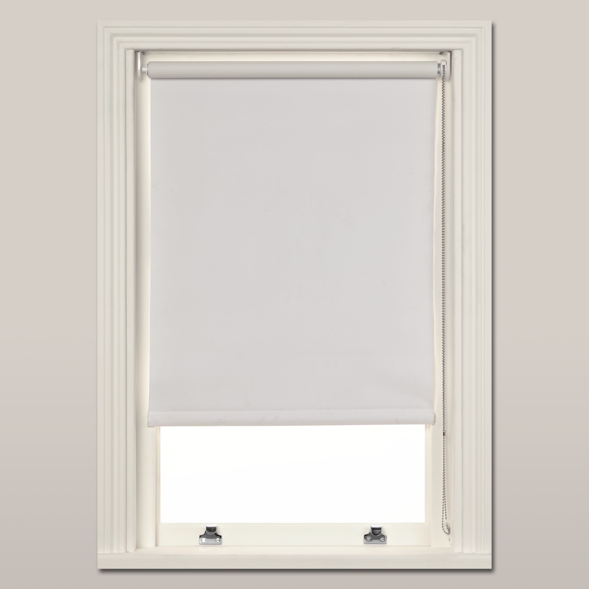 Blackout Roller Blind- White- W91cm