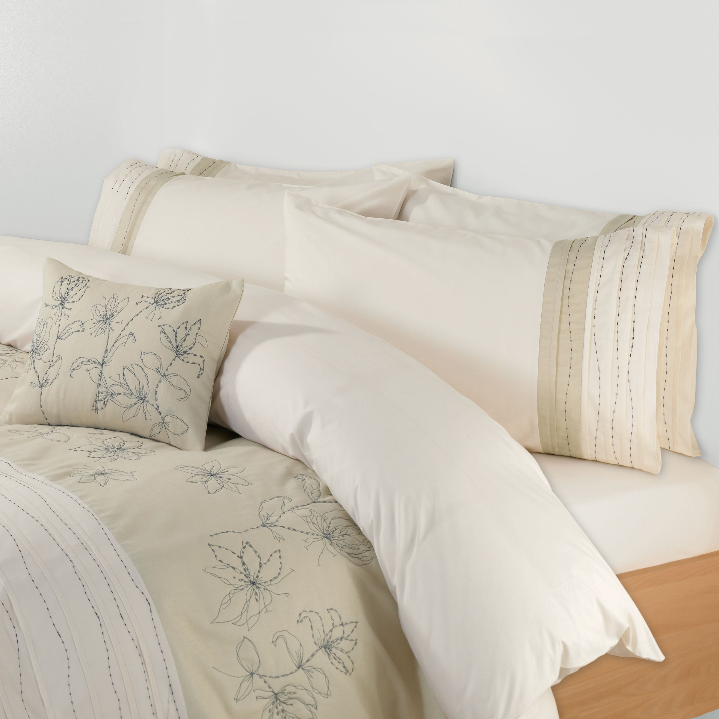 John Lewis Marguerita Pillowcases, Oyster