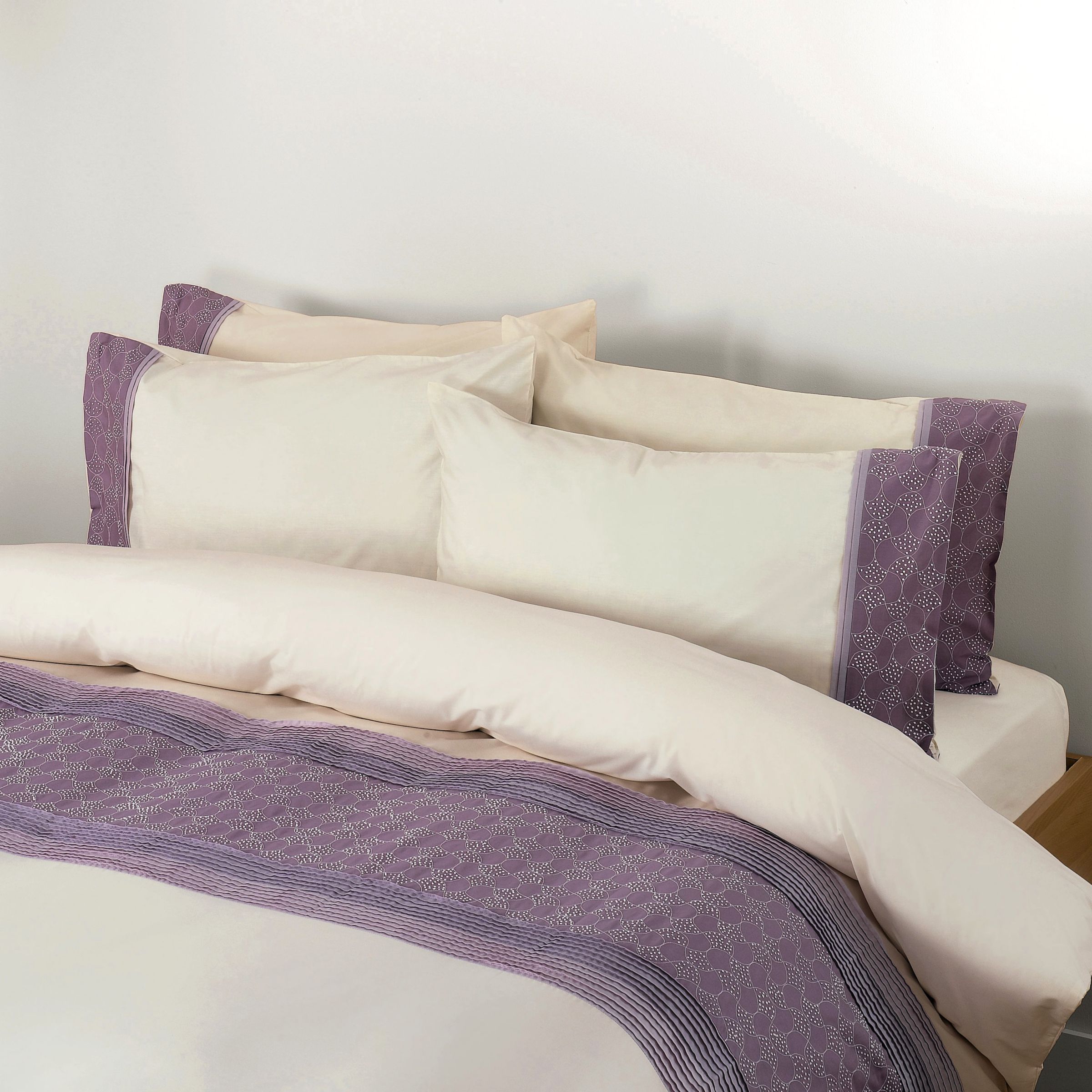 Handknot Duvet Cover, Cassis, Super