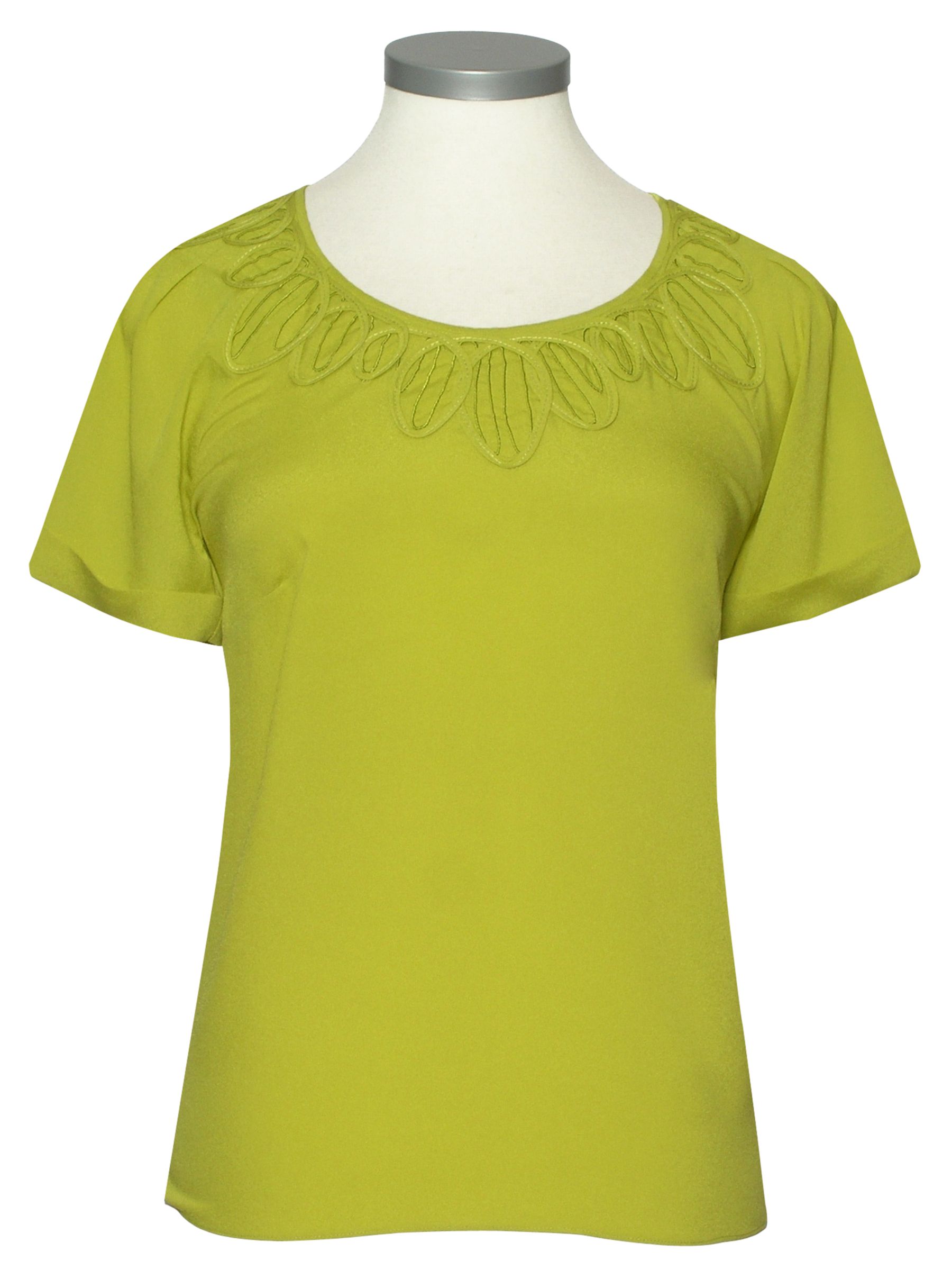 Short Sleeve Appliqué Leaf Blouse,