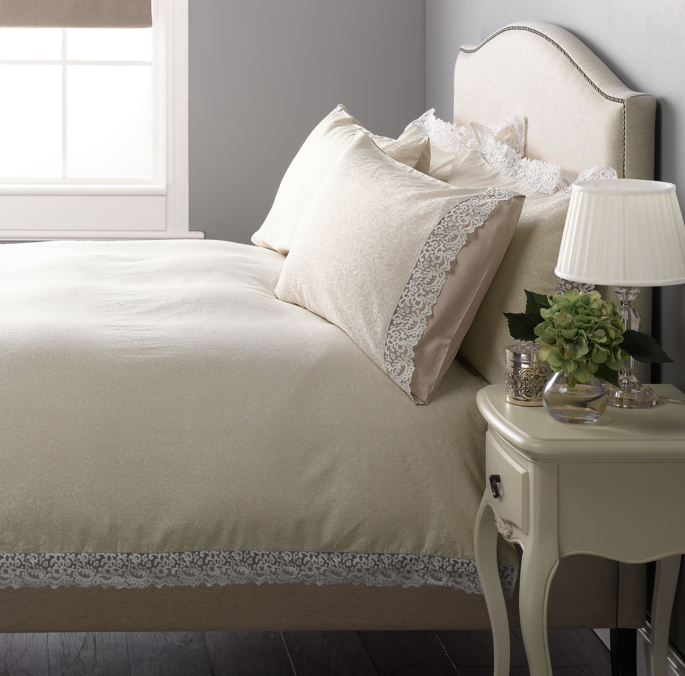 Veronica Duvet Covers, Natural