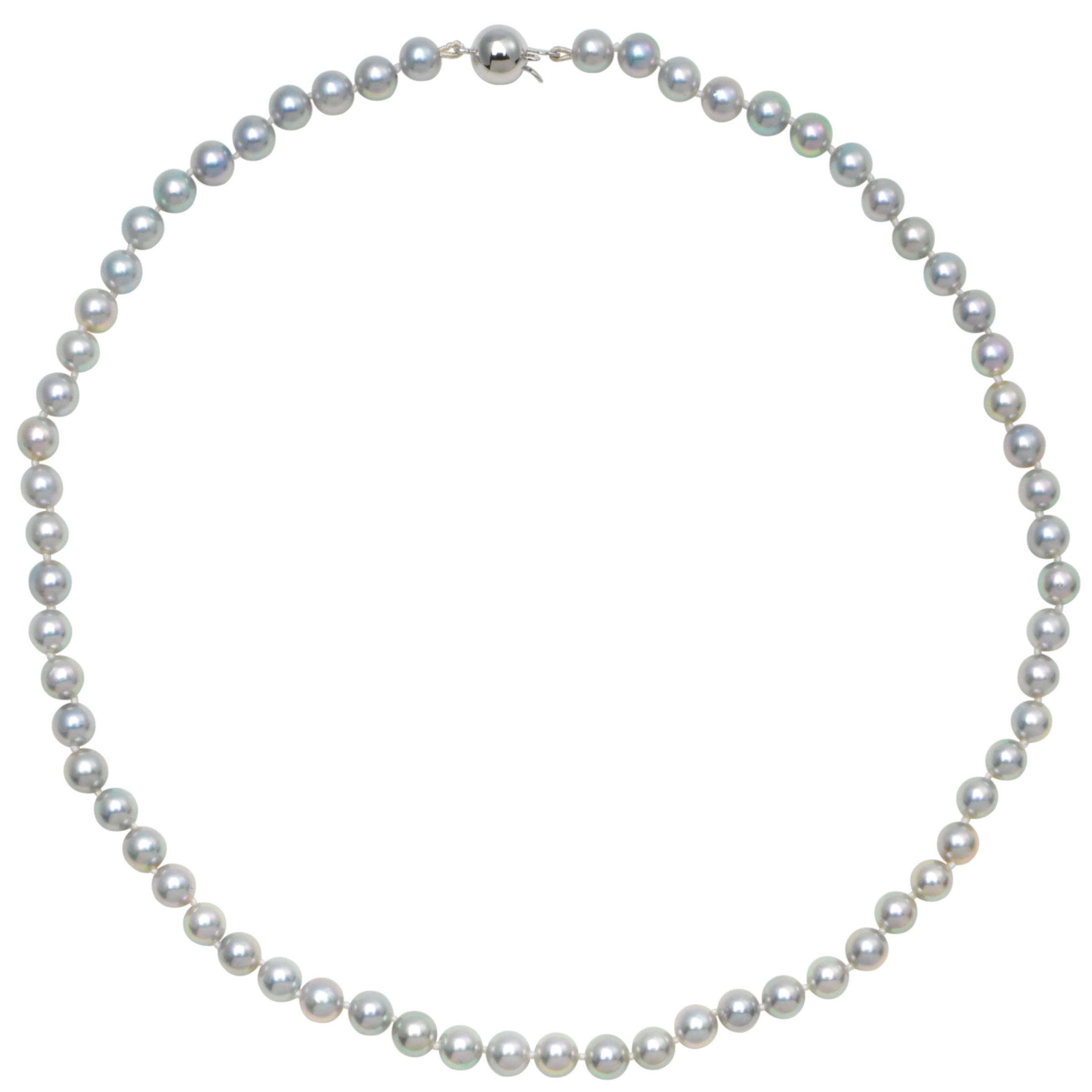 Grey Cultured Pearls Knotted 18
