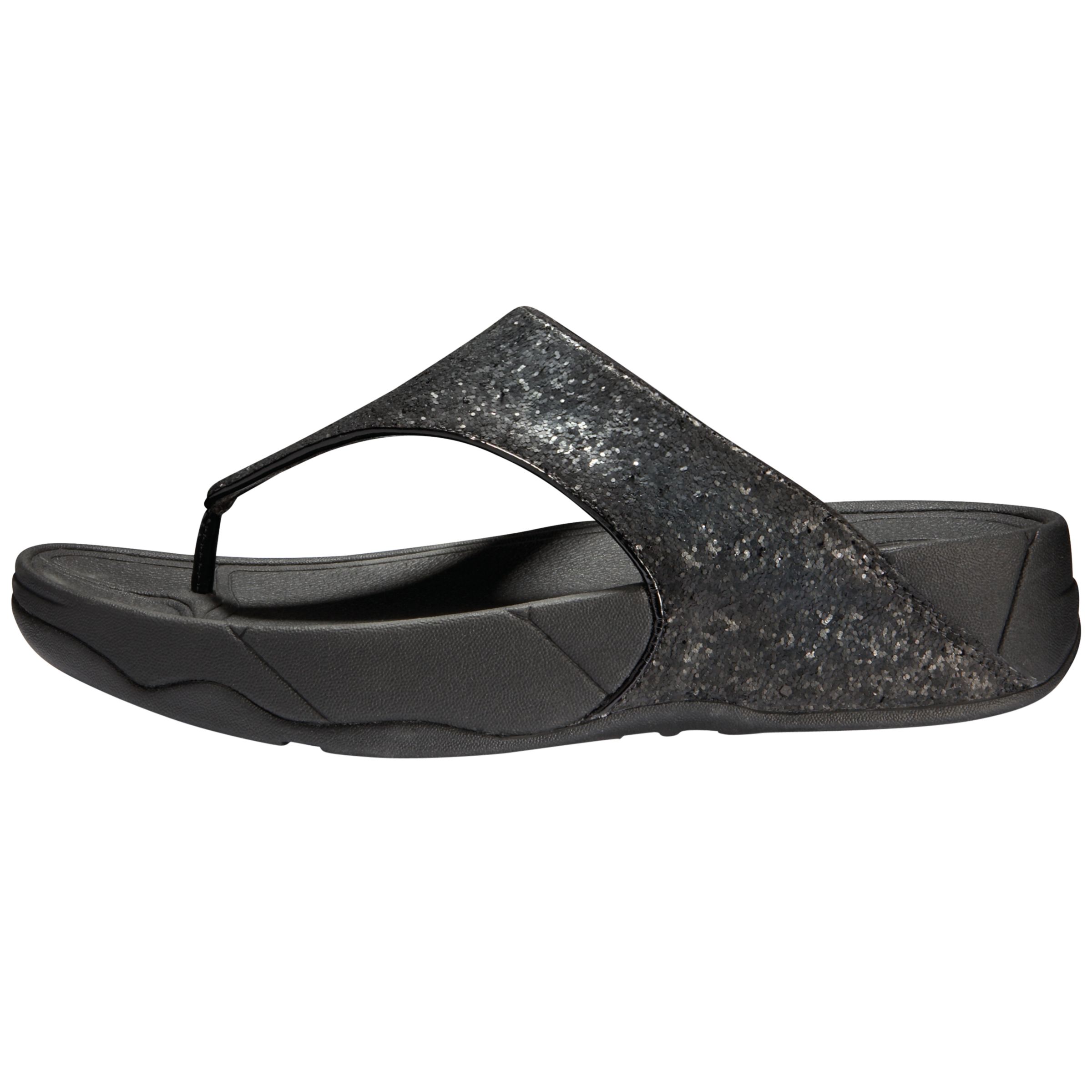 FitFlops Slim And Tone Your Legs As You Walk FitFlops Slim And Tone Your Legs As You Walk