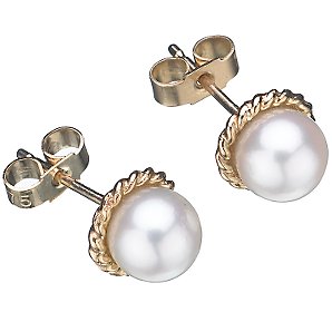EWA White Pearl Stud Earrings