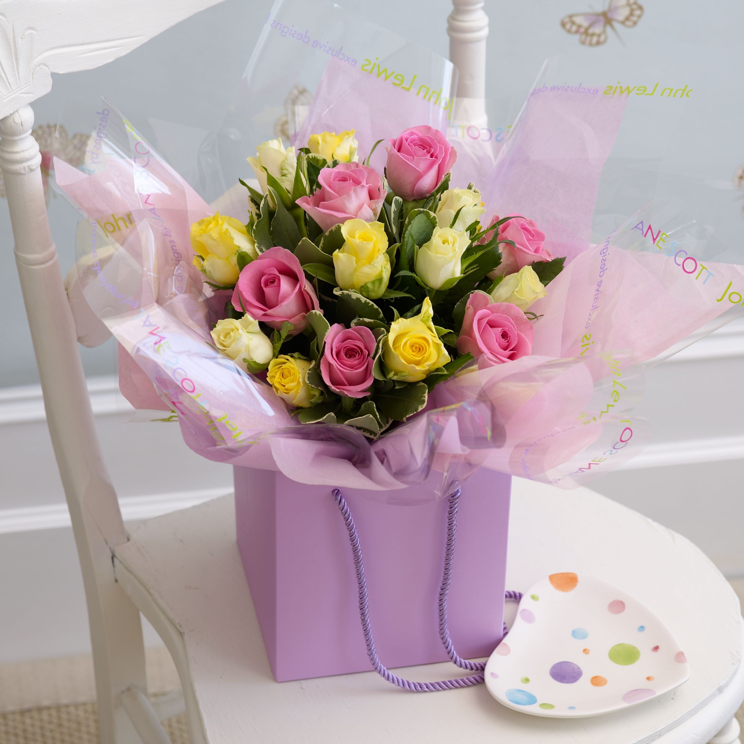 Jane Scott Flowers  Hearts and Roses