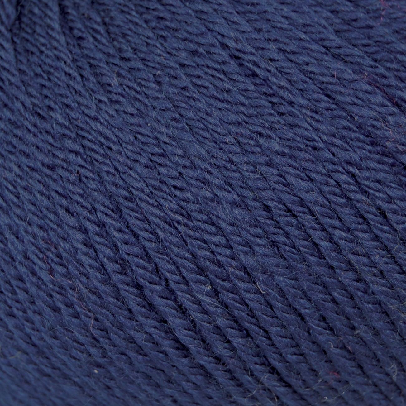 Rowan Yarns Cashsoft 4 Ply Navy Shade 440