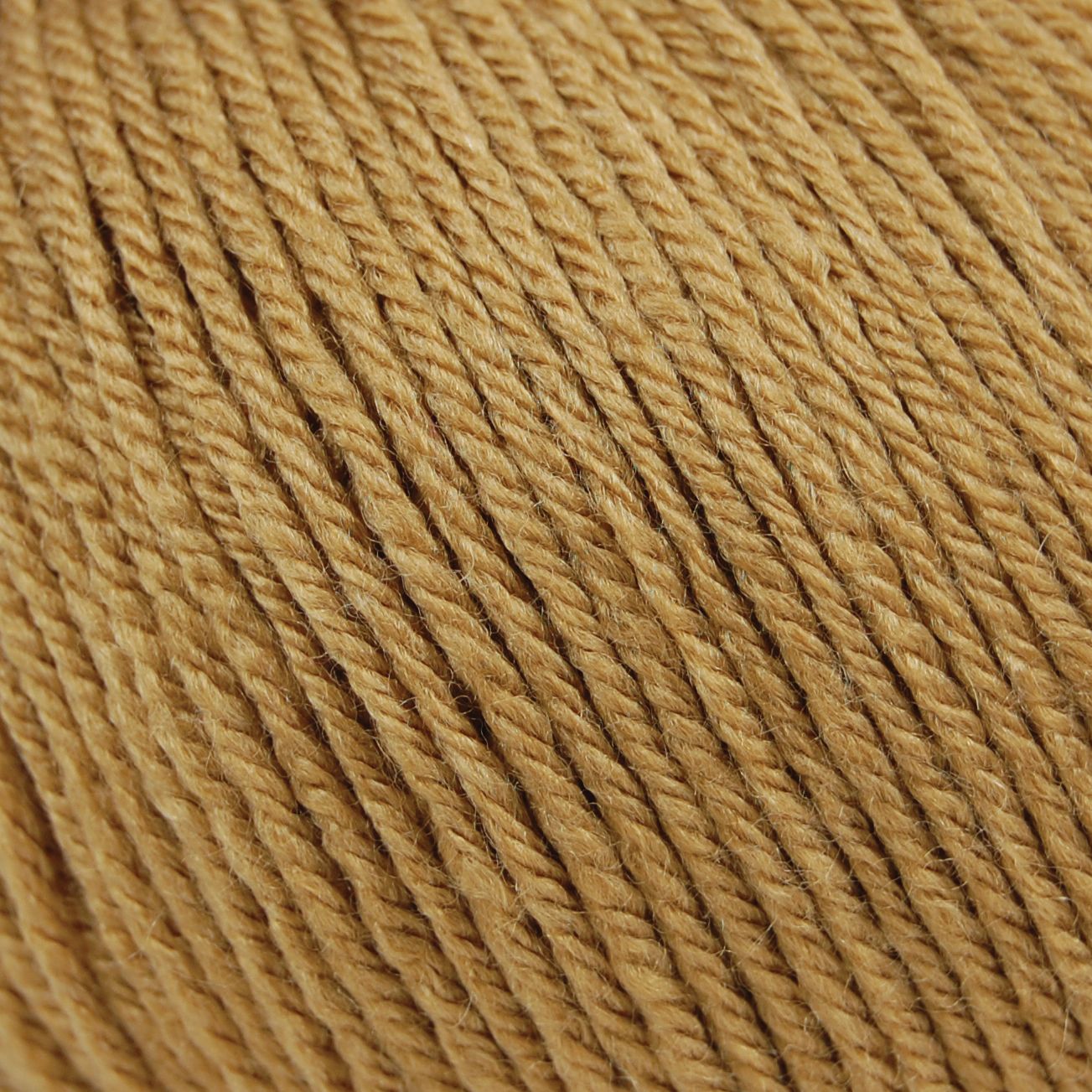 Rowan Yarns Cashsoft 4 Ply Walnut Shade 441