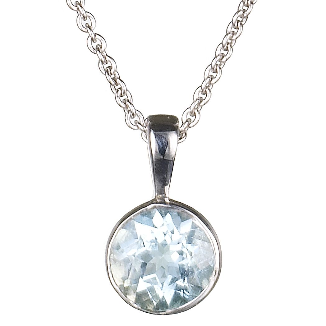 9ct White Gold Aquamarine Pendant