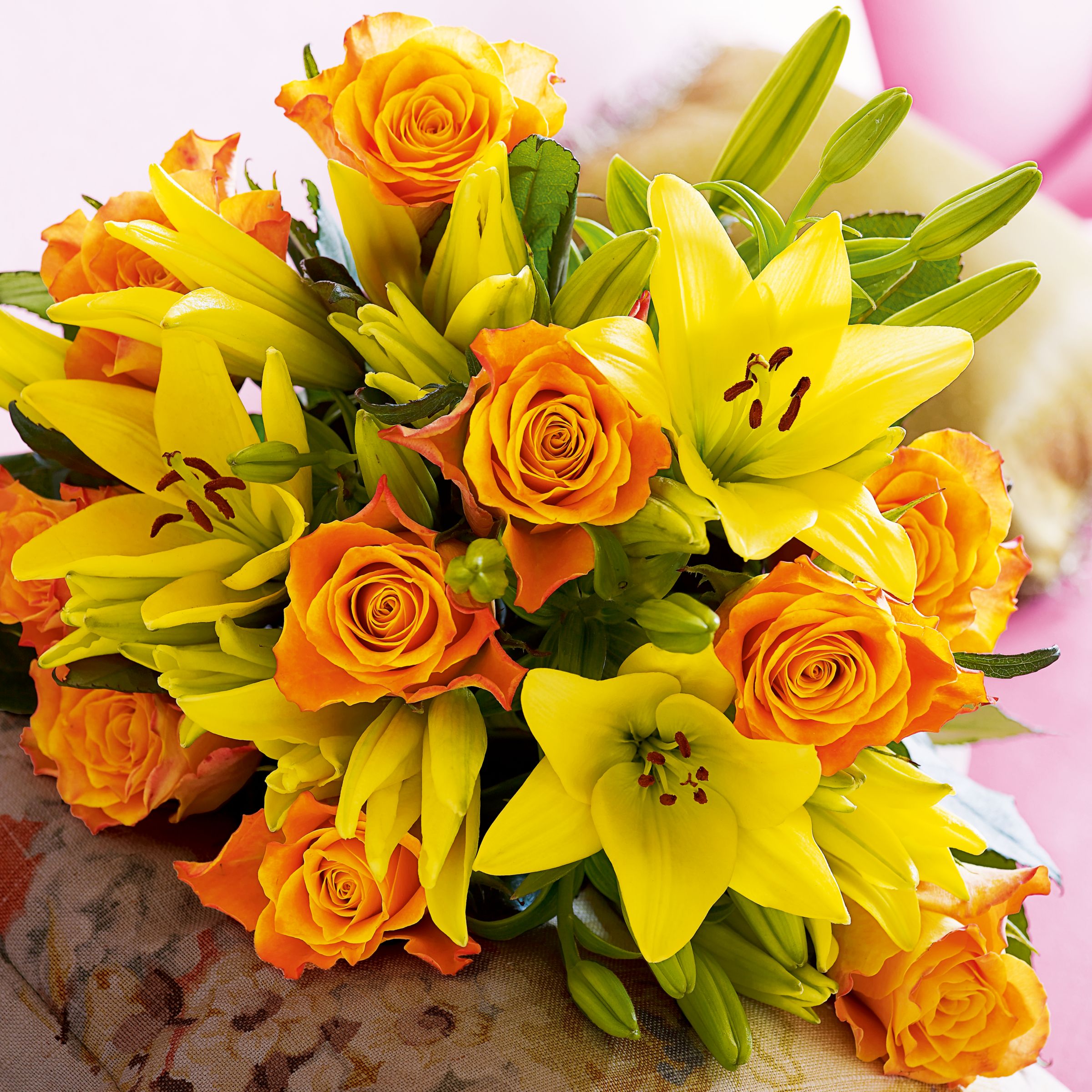 John Lewis Flowers Postal Rose and Lily