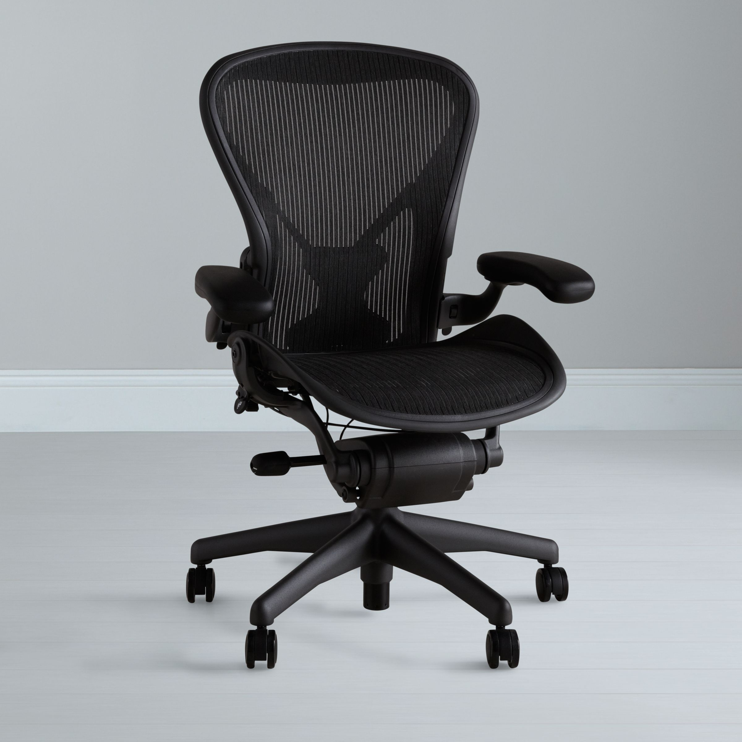 Aeron Office Chair, Size B, Graphite