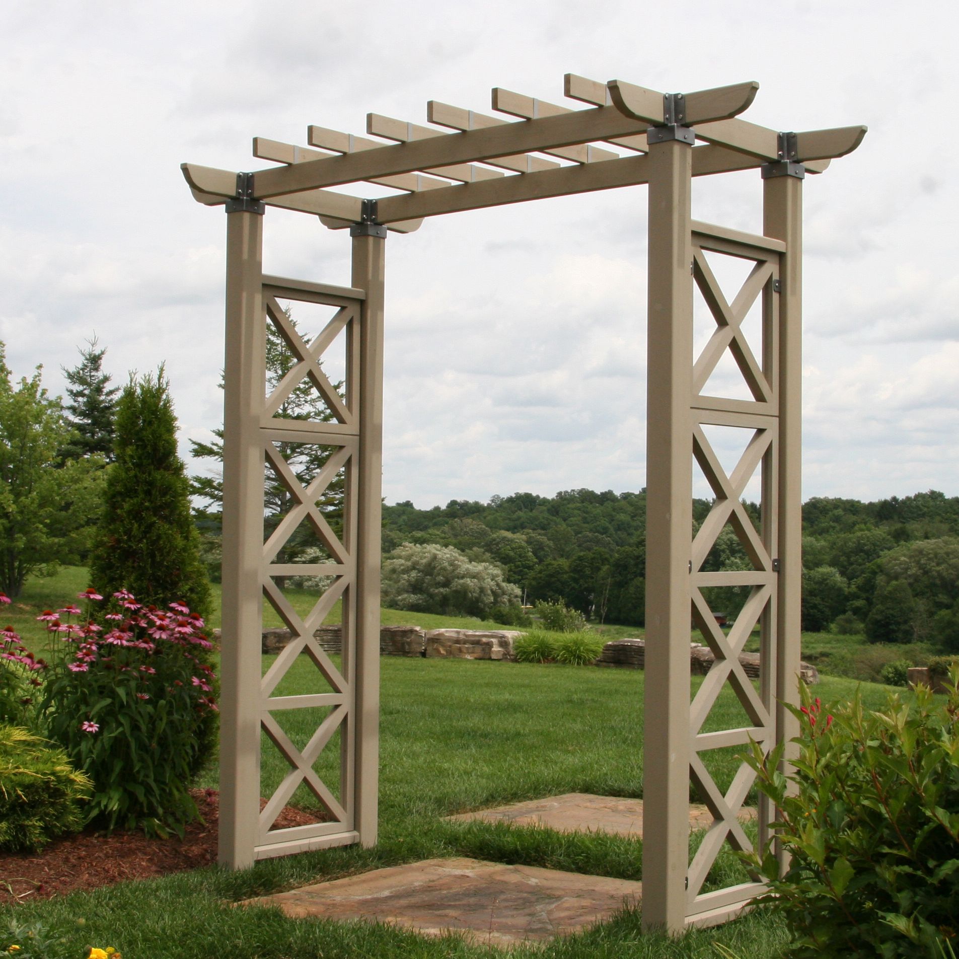 Yardistry Suffolk Garden Arch