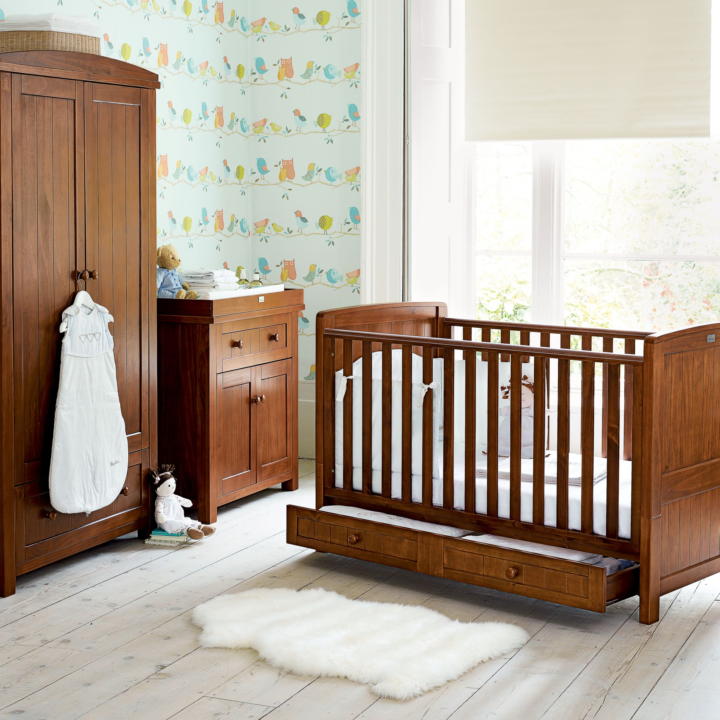 Devonshire Cotbed, Wardrobe and