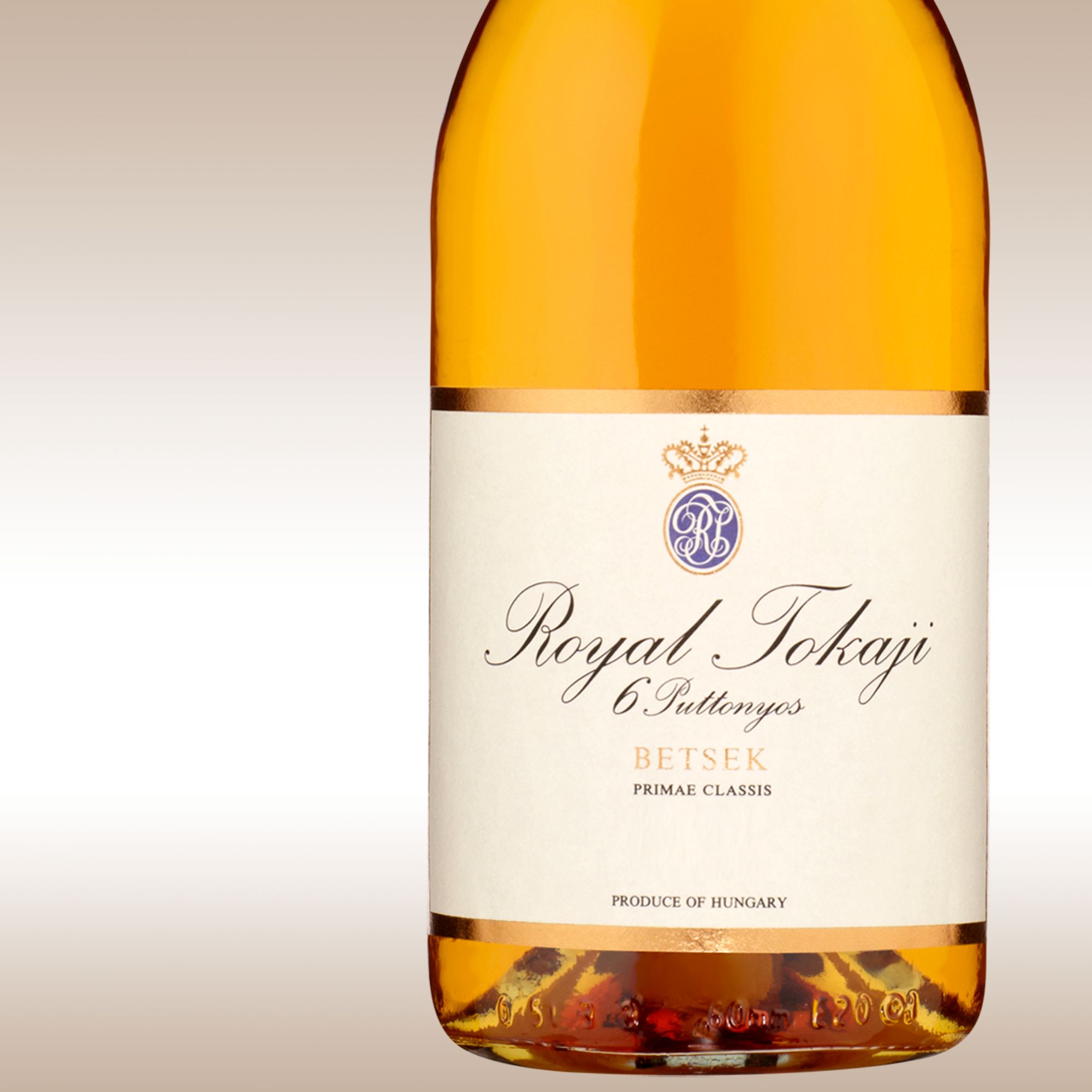 Royal Tokaji Betsek 6 Puttonyos 2005 Mád, Tokaji, Hungary (sweet) 50cl 
