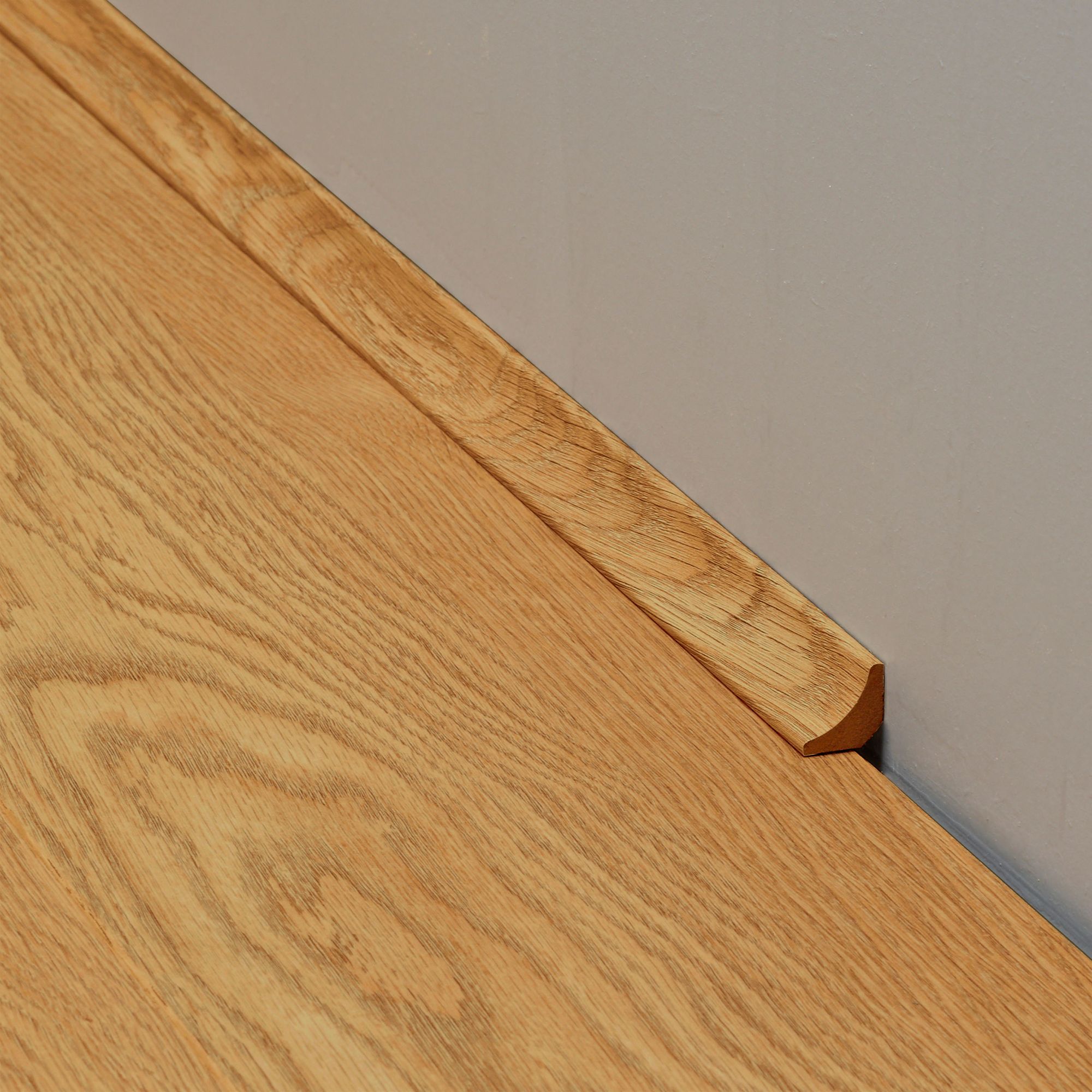 Balterio True Match Laminate Floor Scotia, Chateau Oak, 2.4m