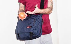 Messenger & Shoulder Bags