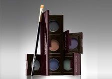 Laura Mercier Must have
